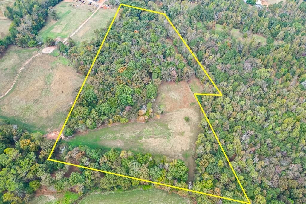 Image 3 of property listing at 0 Sewell Road, Cumming, GA 30028