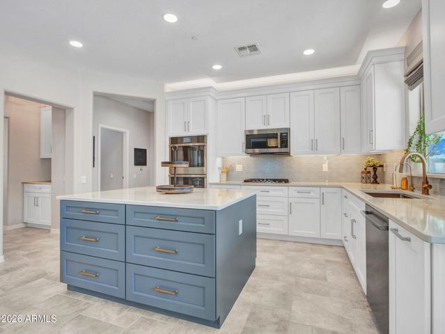 5639 W BONANZA Lane, Phoenix, AZ 85083