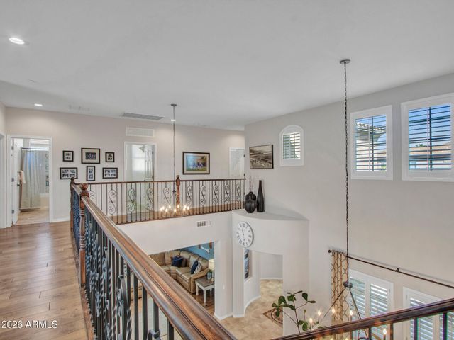 5639 W BONANZA Lane, Phoenix, AZ 85083