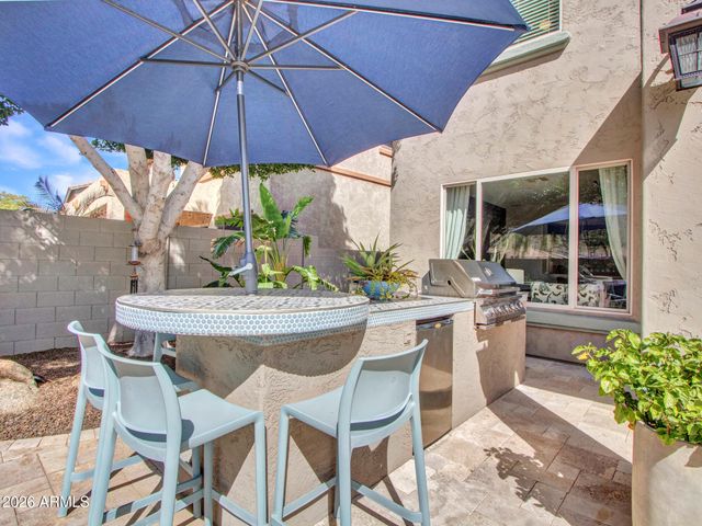 5639 W BONANZA Lane, Phoenix, AZ 85083