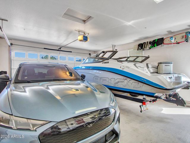 5639 W BONANZA Lane, Phoenix, AZ 85083