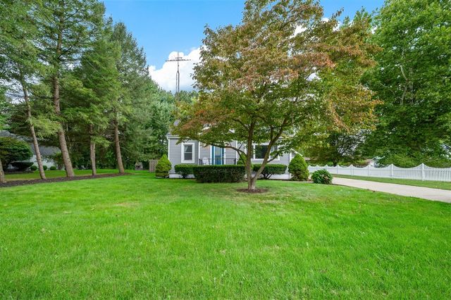 4604 Cleveland Avenue, Stevensville, MI 49127