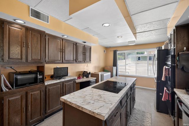 1708 K Street, Bedford, IN 47421