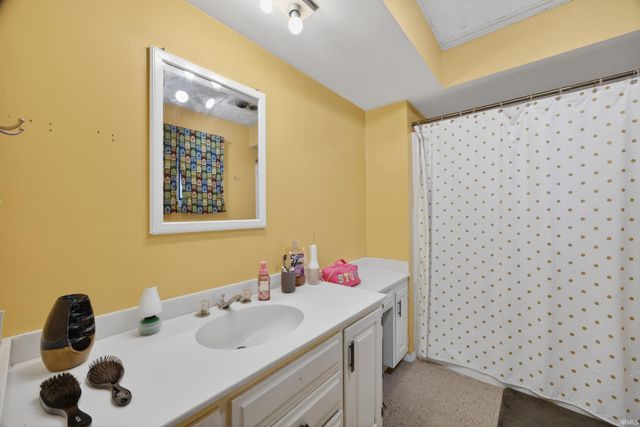 1708 K Street, Bedford, IN 47421
