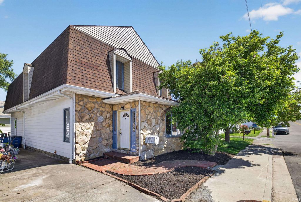 1708 K Street, Bedford, IN 47421