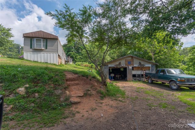 492, 518 and 524 Scruggs Circle, Canton, NC 28716