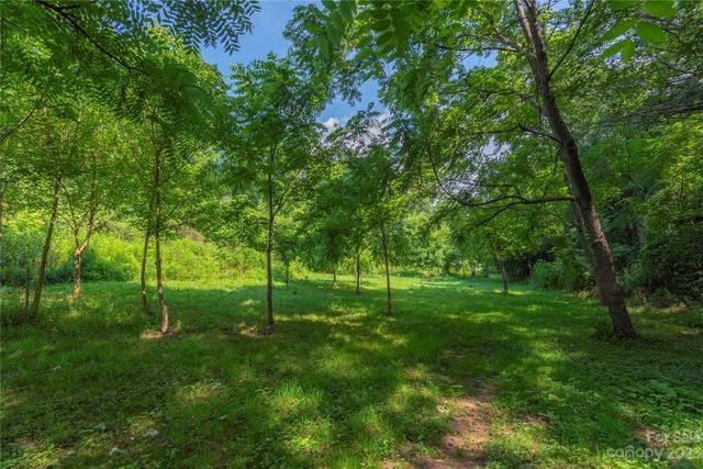 492, 518 and 524 Scruggs Circle, Canton, NC 28716