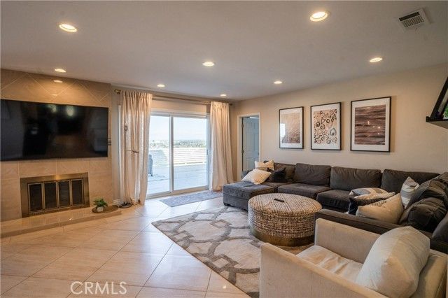 2067 Glentree, Lomita, CA 90717