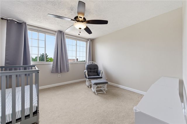160 Renfer St, Ross Twp, PA 15237