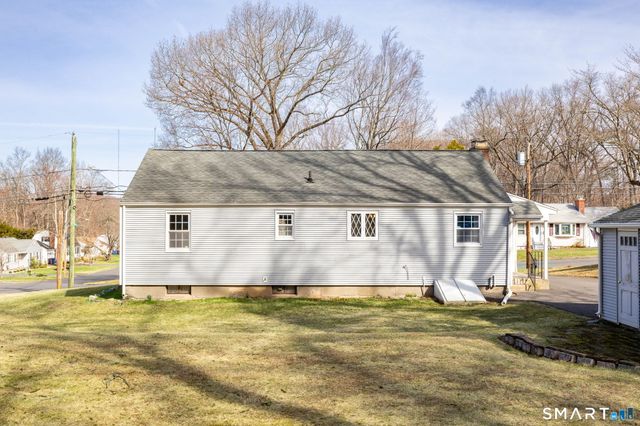 338 Hillhurst Avenue, New Britain, CT 06053