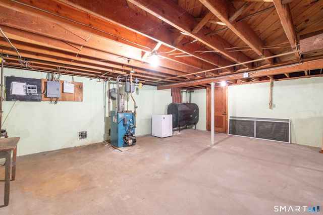 338 Hillhurst Avenue, New Britain, CT 06053