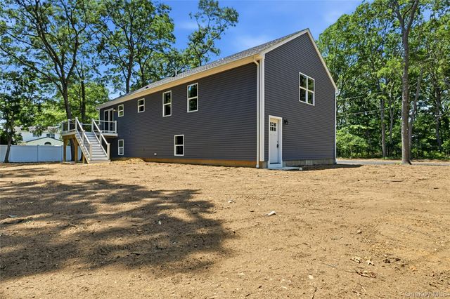 37 2nd Street, Moriches, NY 11955