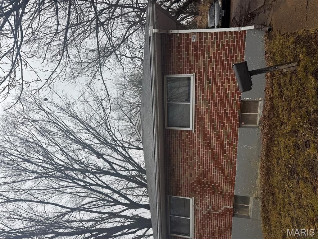 243 Chambers Road, St Louis, MO 63137