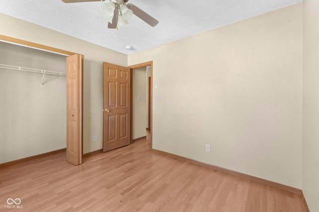 39 Meadow Creek East Boulevard, Whiteland, IN 46184