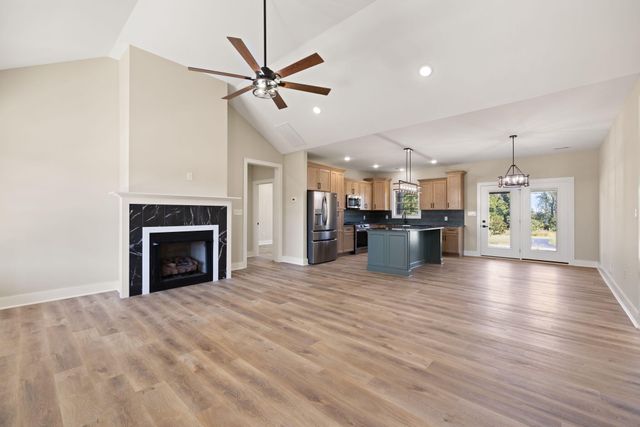 628 Comanche Drive, Richmond, KY 40475