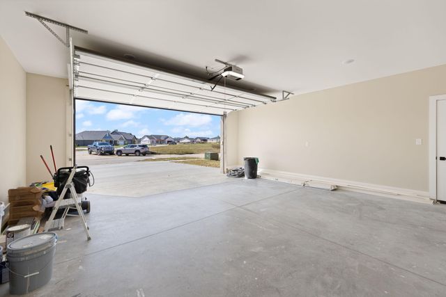 628 Comanche Drive, Richmond, KY 40475