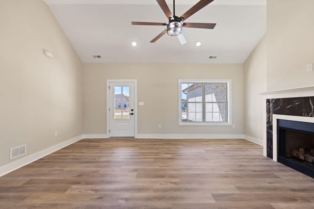 628 Comanche Drive, Richmond, KY 40475