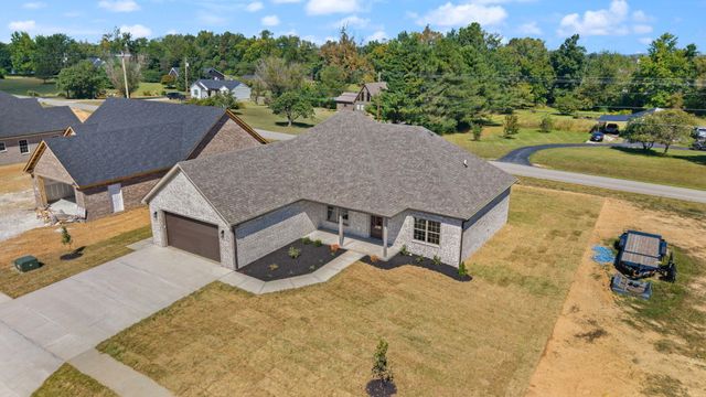 628 Comanche Drive, Richmond, KY 40475