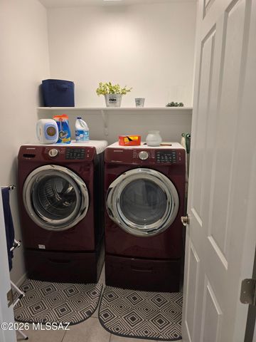 6705 E Via Arroyo Largo, Tucson, AZ 85756