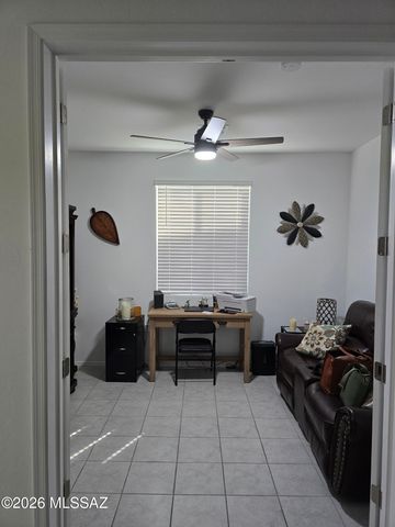 6705 E Via Arroyo Largo, Tucson, AZ 85756