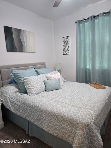 6705 E Via Arroyo Largo, Tucson, AZ 85756