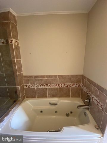 7304 MALLORY CIR, Alexandria, VA 22315