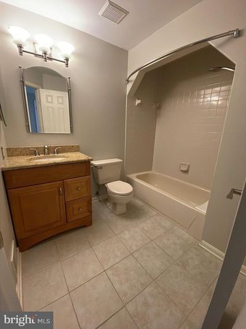 7304 MALLORY CIR, Alexandria, VA 22315