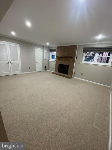 7304 MALLORY CIR, Alexandria, VA 22315