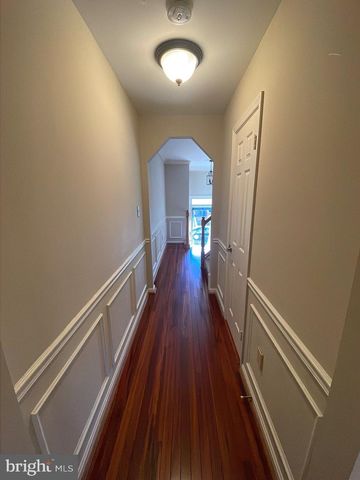 7304 MALLORY CIR, Alexandria, VA 22315