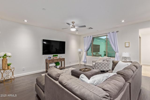 18557 N 94TH Street, Scottsdale, AZ 85255