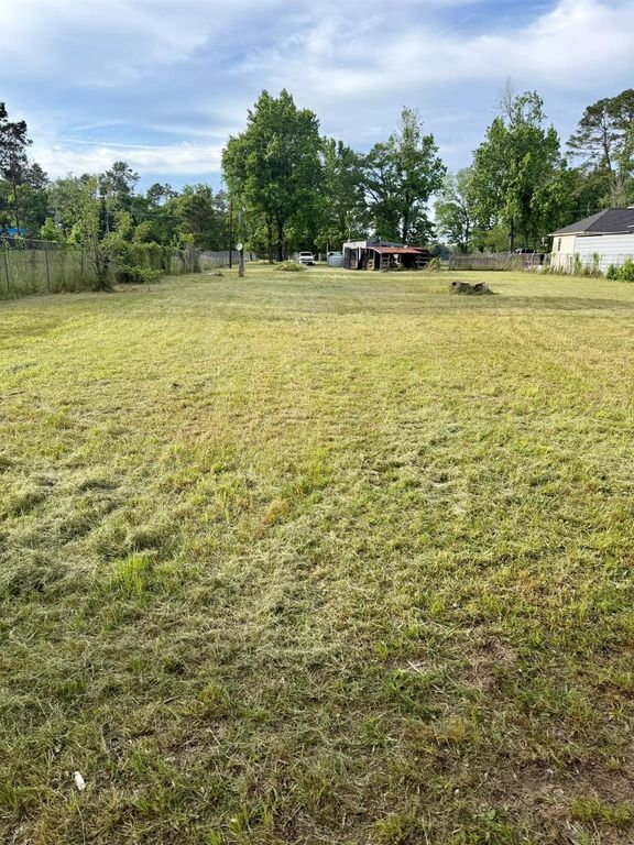 24760 E Fm 1485 Road, New Caney, TX 77357