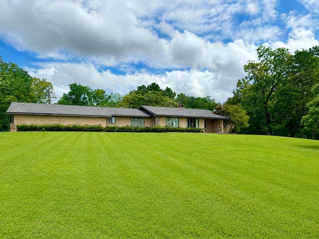 475 Eissman, Leesville, LA 71446