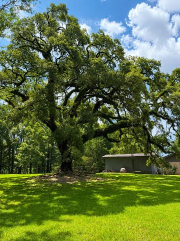 475 Eissman, Leesville, LA 71446