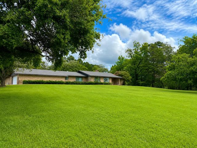 475 Eissman, Leesville, LA 71446