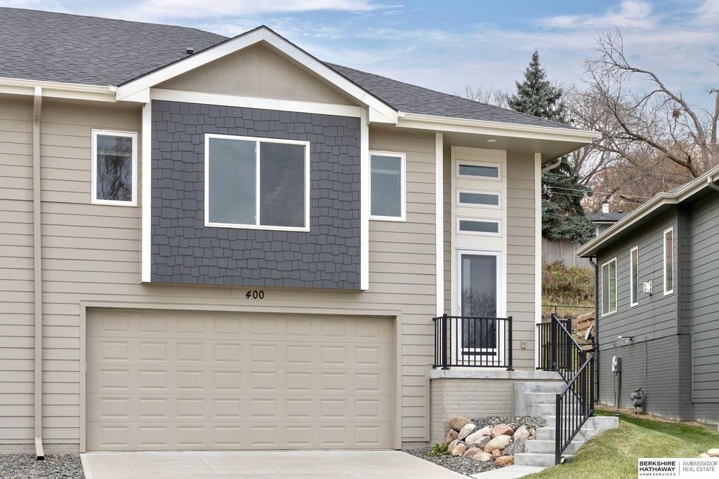 400 N Allen Street, Bennington, NE 68007