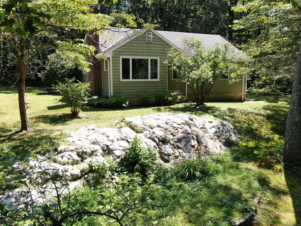 250 East Hartland Road, Barkhamsted, CT 06063
