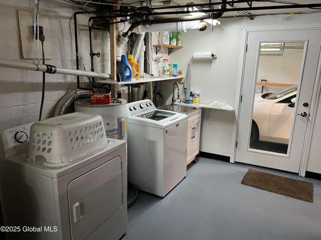 270 Wayne Street, Brunswick, NY 12180