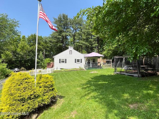 270 Wayne Street, Brunswick, NY 12180