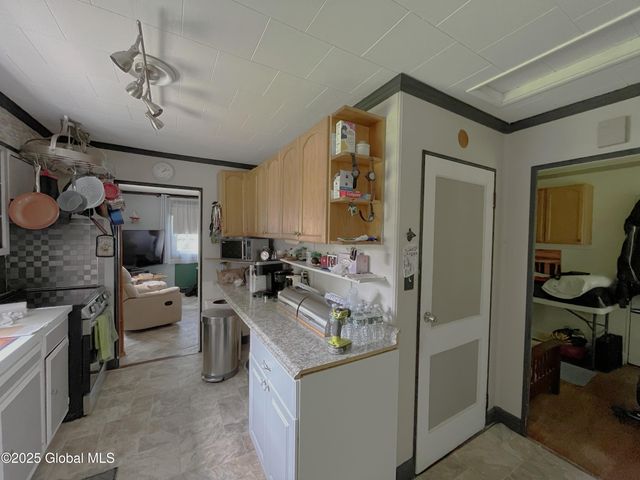 270 Wayne Street, Brunswick, NY 12180