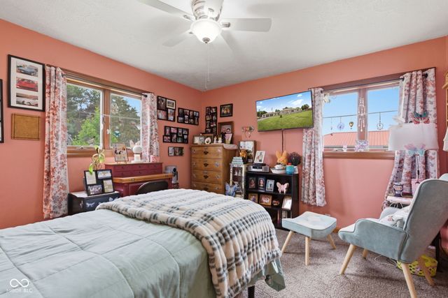 7010 E State Road 28, Elwood, IN 46036