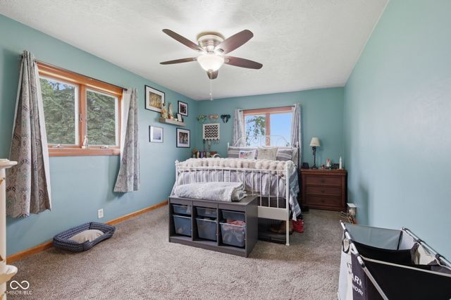 7010 E State Road 28, Elwood, IN 46036