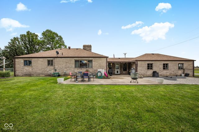 7010 E State Road 28, Elwood, IN 46036