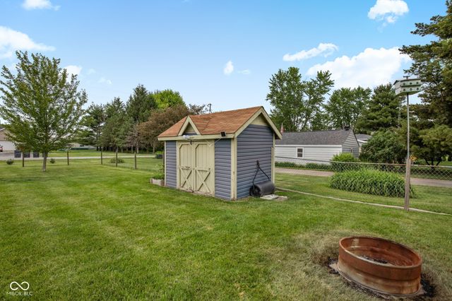 7010 E State Road 28, Elwood, IN 46036
