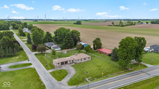 7010 E State Road 28, Elwood, IN 46036