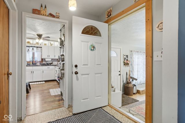 7010 E State Road 28, Elwood, IN 46036