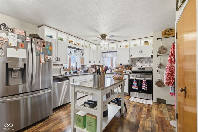 7010 E State Road 28, Elwood, IN 46036