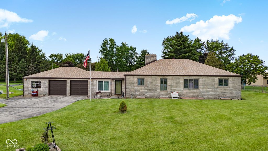7010 E State Road 28, Elwood, IN 46036