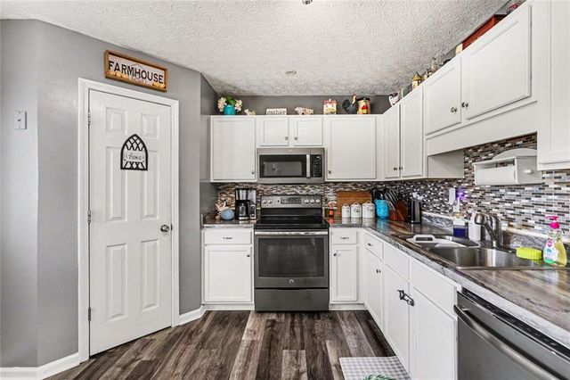302 Fairview Lane, Dallas, GA 30157