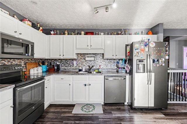 302 Fairview Lane, Dallas, GA 30157