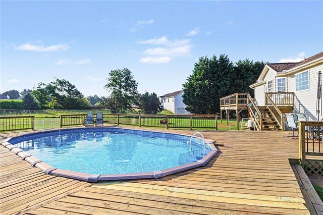 302 Fairview Lane, Dallas, GA 30157